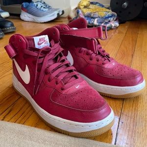 Air force 1 mids